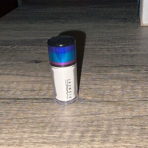 MAC Cosmetics “Warm Snow” Limited Edition Pigment